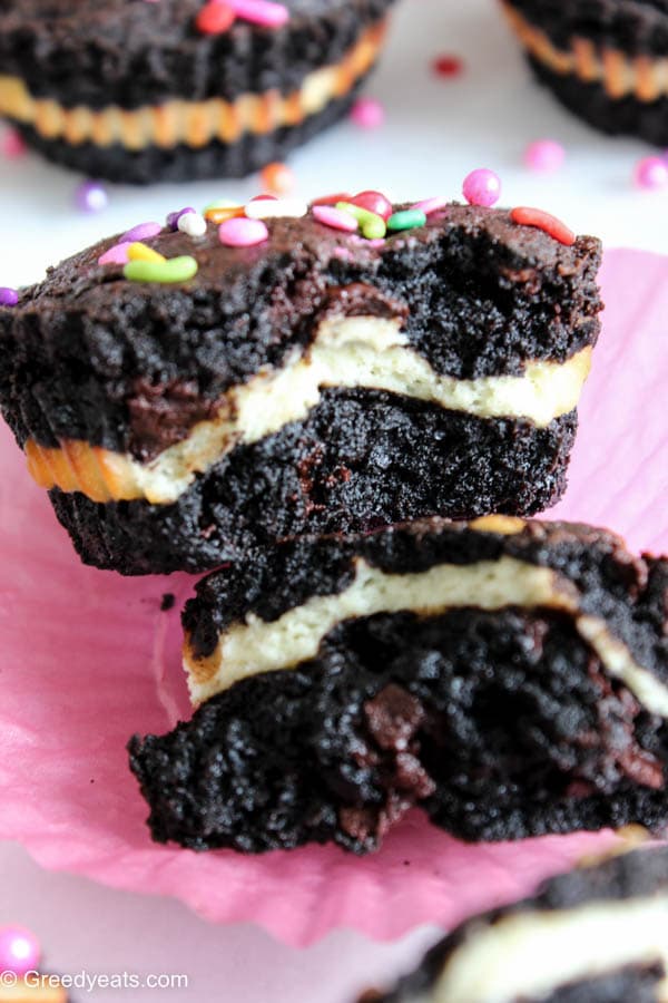 chewy and fudgy brownie cupcake recipe