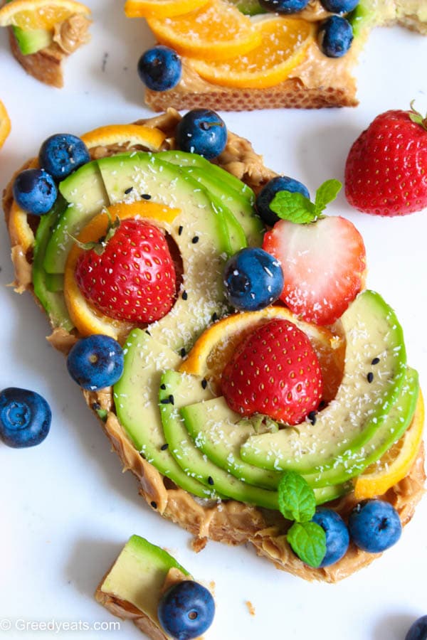 Simple avocado toast recipe ideas