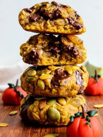 Thick and chewy oatmeal pumpkin cookies recipe