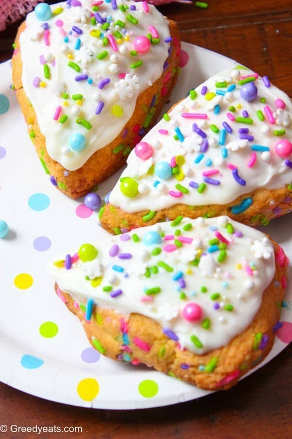 Easy scones recipe-call it birthday scones, a perfect breakfast treat, funfetti scones or happy scones with sprinkles. I wouldn't mind!