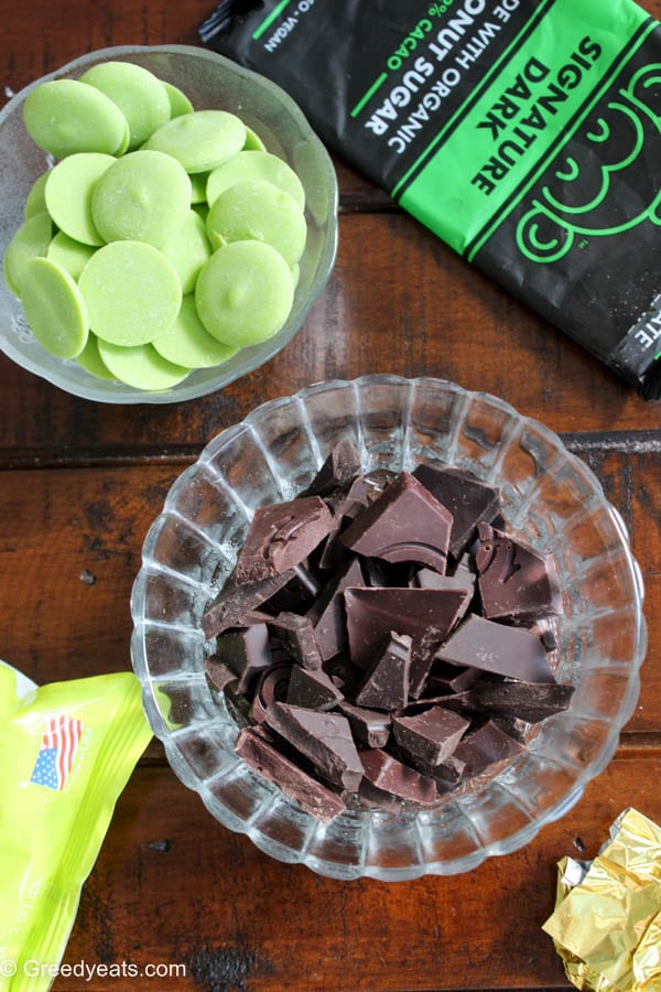 Dark chocolate and candy melts for making green swirled mint chocolate bark
