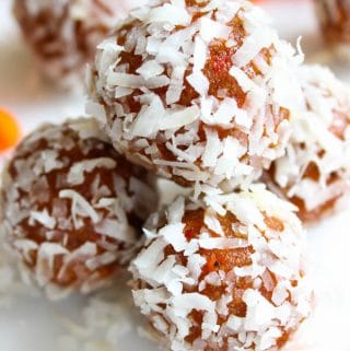 This carrot cake energy bites recipe is ready in under 30 minutes, no bake and guilt free snack treat. Tastes like carrot cake but in carrot cake balls form