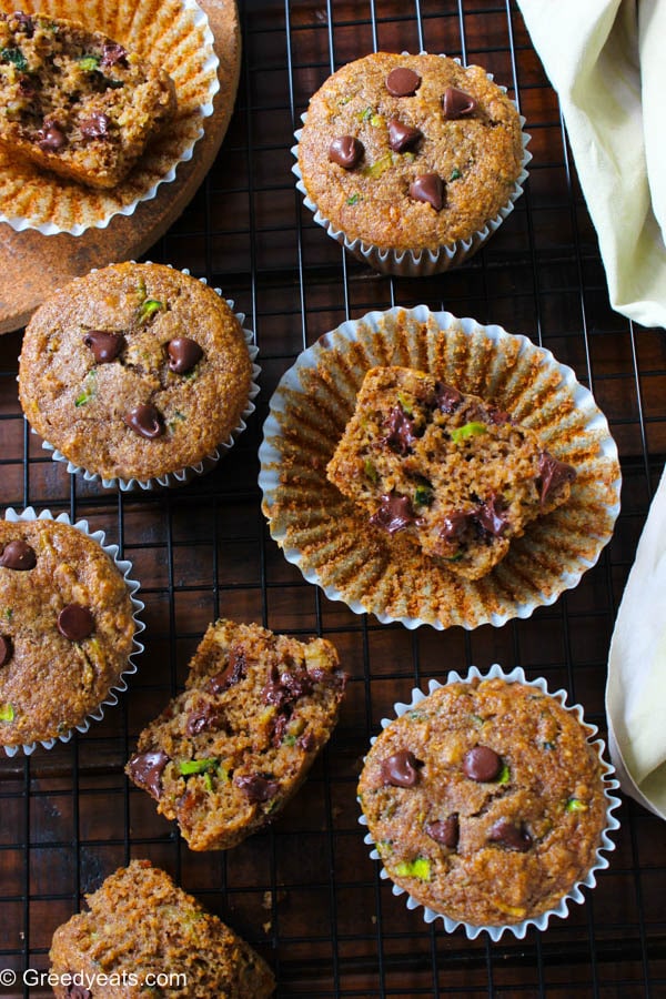 Grain free, moist and tender blender banana oatmeal muffins batter is ready in under 10 minutes. Easiest healthy blender muffins ever!