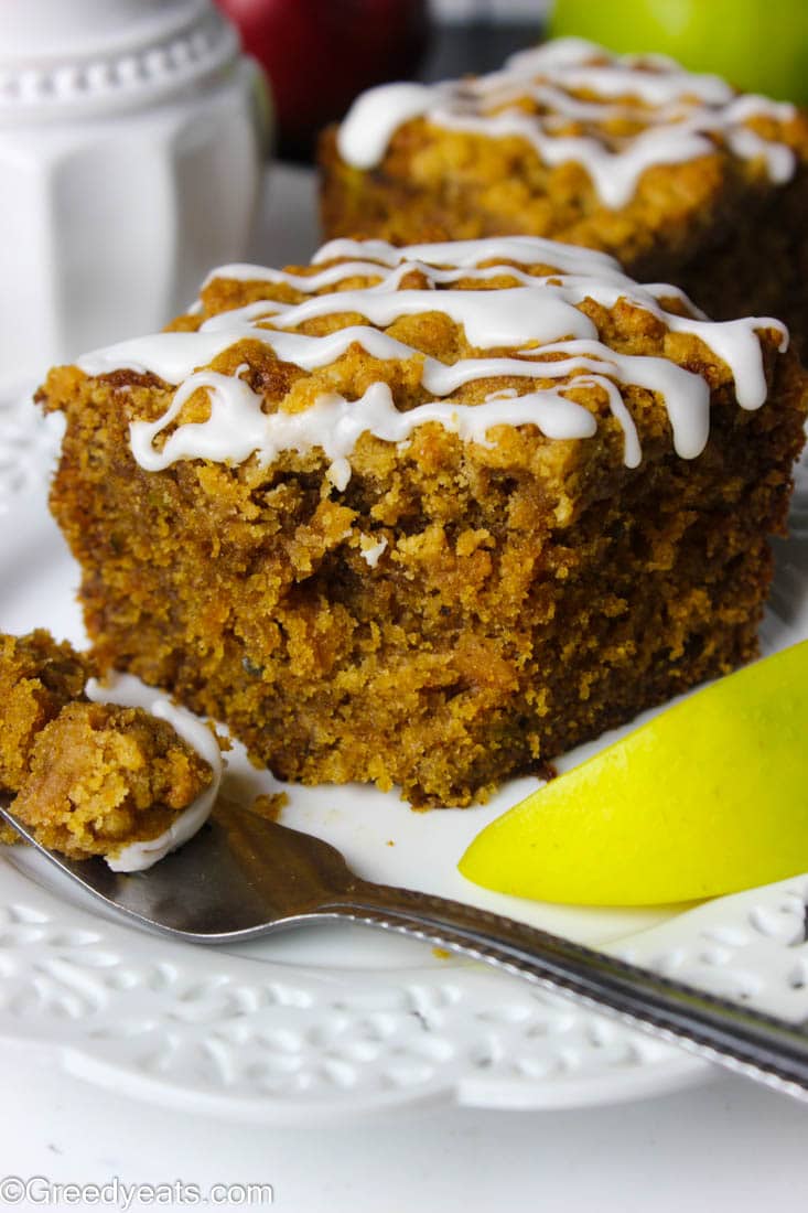 Moist Apple Coffee Cake Recipe topped with cinnamon crumb topping. No one can ever guess this is whole wheat apple cake!