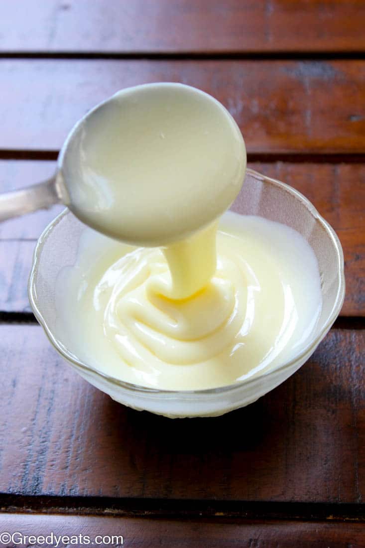 https://greedyeats.com/wp-content/uploads/2019/09/Homemade-condensed-milk-recipe.jpg