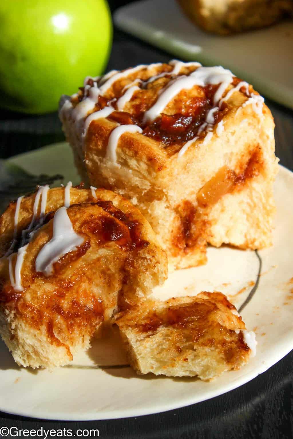 Filled with gooey apples and warm spice flavors this is the best apple cinnamon rolls recipe you'll recipe.