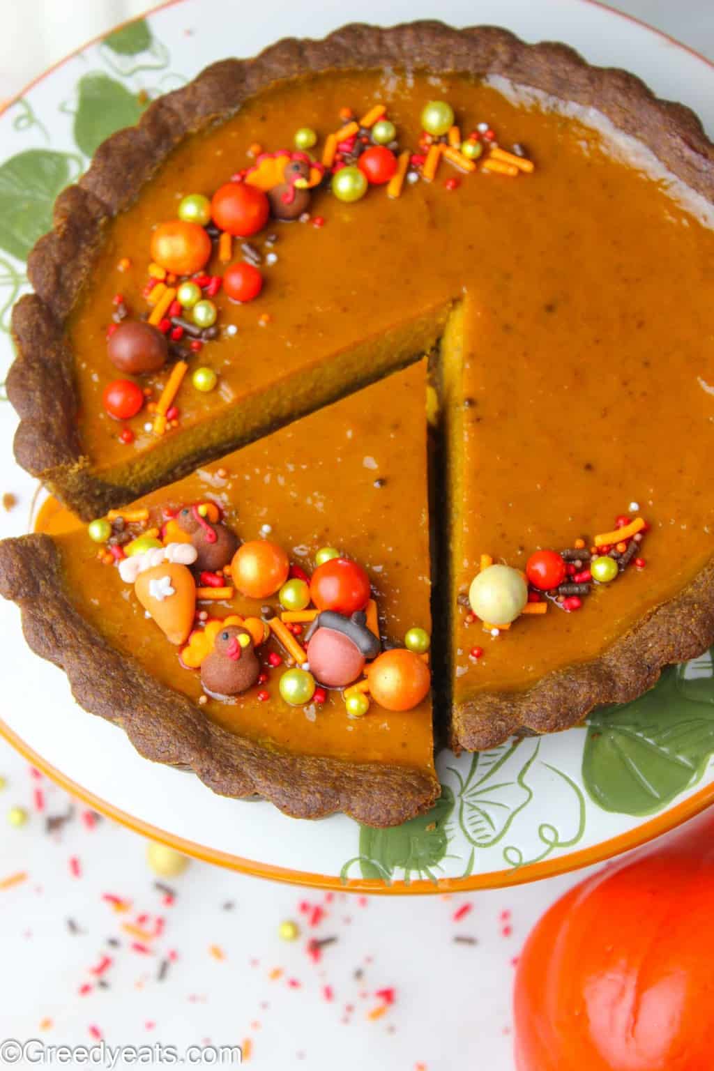 You will be amazed to learn that this mini Pumpkin Tart recipe is made only with 7 ingredients and require no separate crust baking!