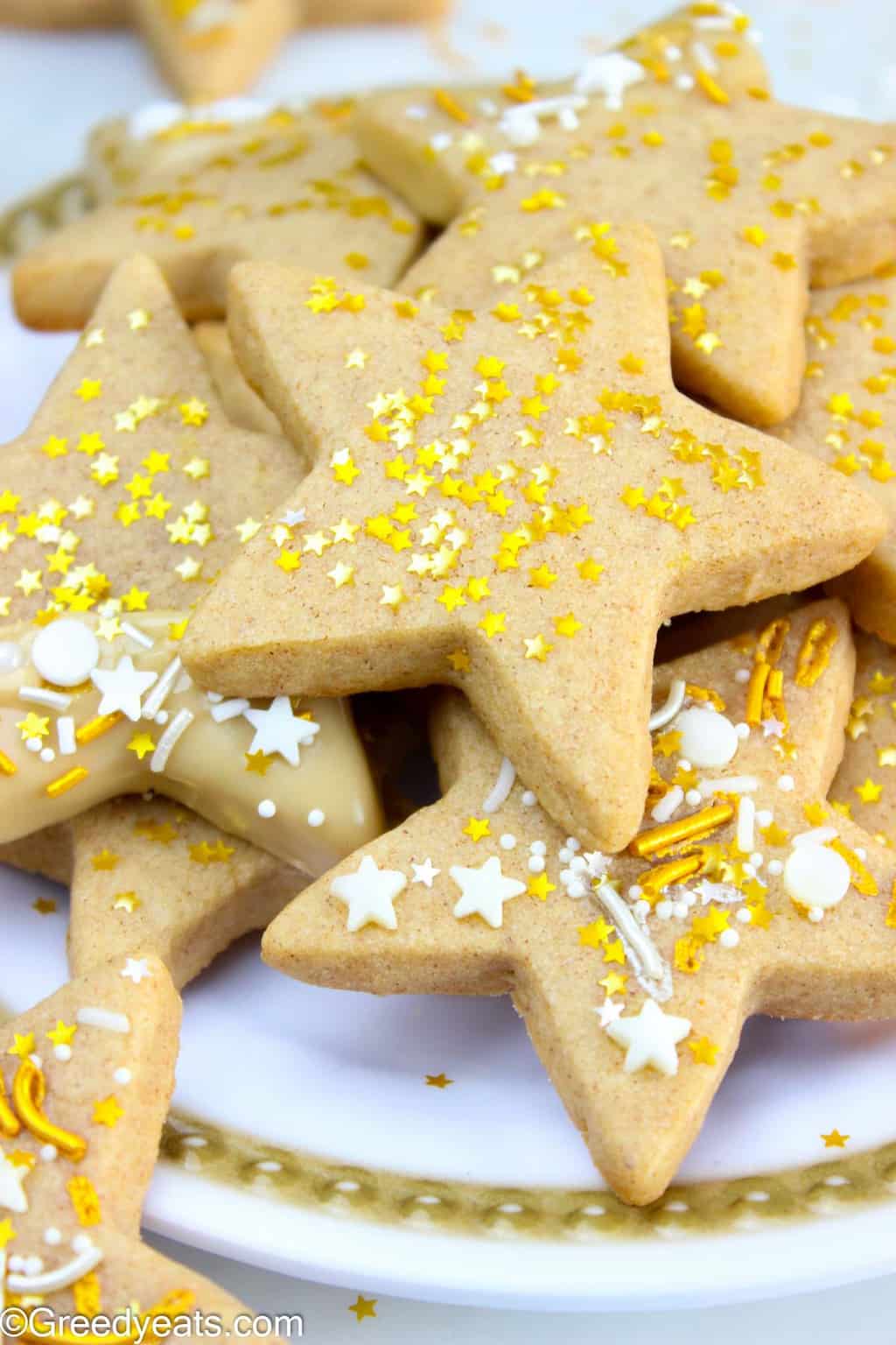 Easy Cinnamon Sugar Star Cookies recipe on Greedyeats.com