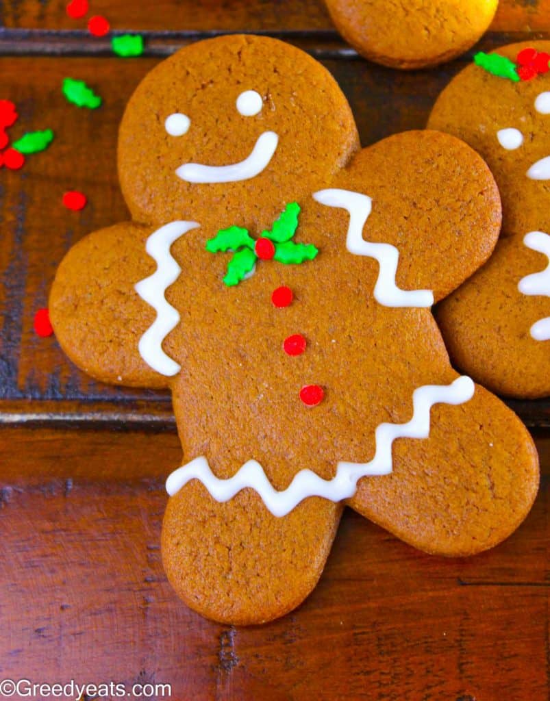 Soft Gingerbread Man Cookies (Ginger Molasses Cookies) - Greedy Eats