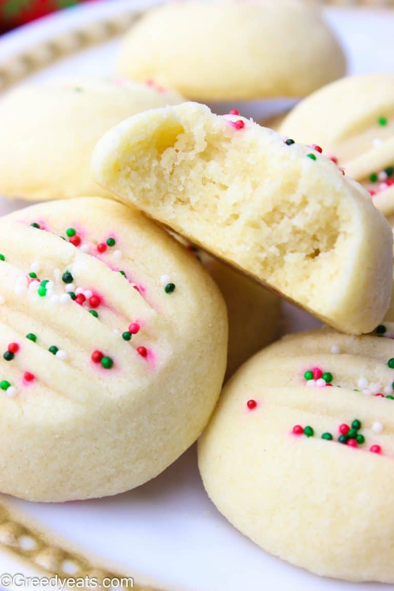 Whipped Shortbread Cookies (Christmas Cookies) - Greedy Eats