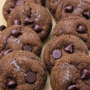 Thick, crinkly, soft and perfectly spiced Chocolate Gingerbread Cookies with gooey chocolate chips.